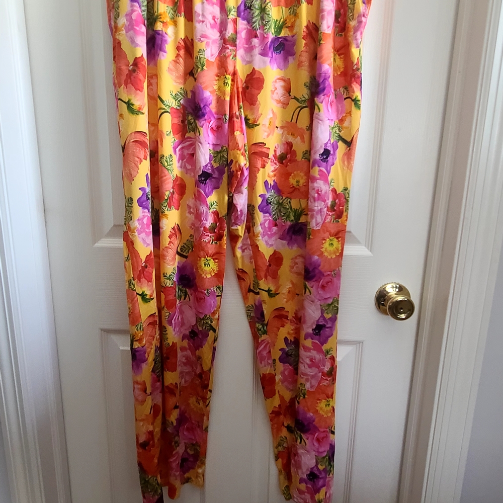 Women's Purple and Floral Sleepwear Set - Picture 3 of 7
